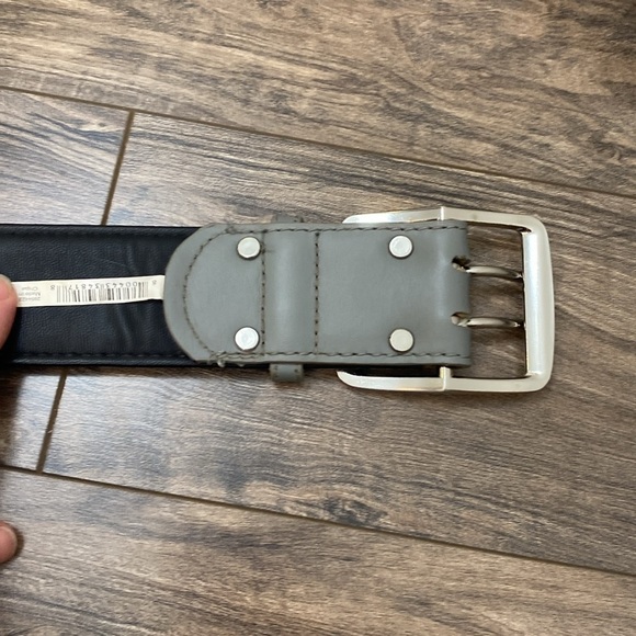 Bond & Co. Studded leather collar for big dogs xxl Gray with silver buckle - Picture 7 of 7